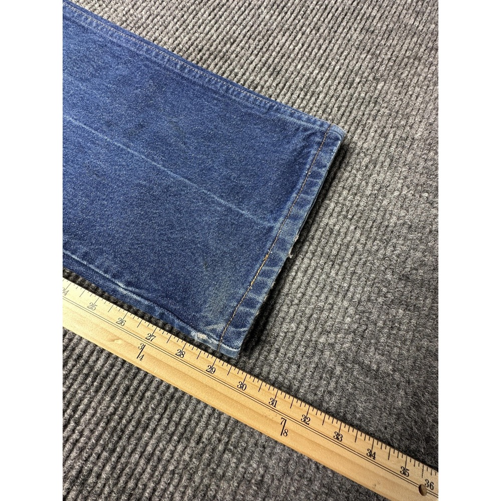 Wrangler Jeans Mens 40x30* Blue Straight Leg Denim Cotton Five Pocket Classic - Picture 2 of 8